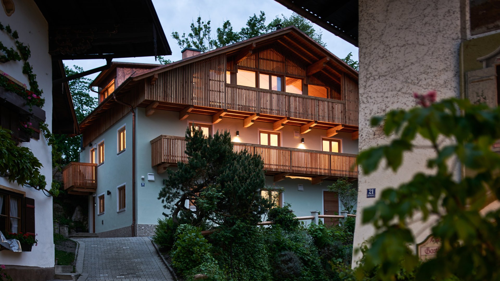 Apartment N
